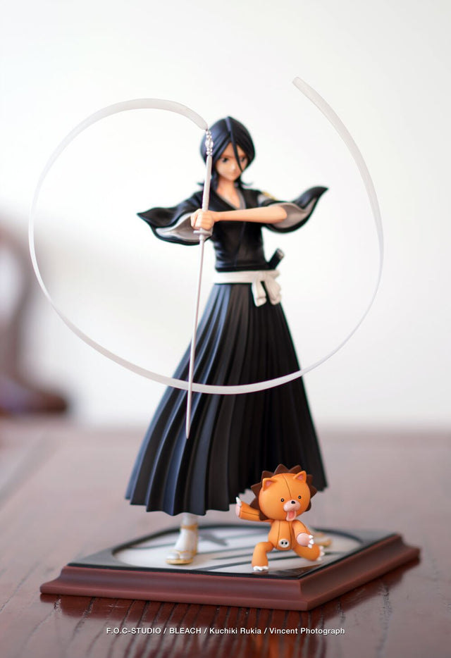 This figurine captures the magic of Rukia Kuchiki. If you're looking for more Bleach merch, we have it all! Check out our anime merch now—free shipping!