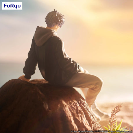 This figurine captures the magic of Satoru Gojo. If you're looking for more Jujutsu Kaisen merch, we have it all! Check out our anime merch now—free shipping!