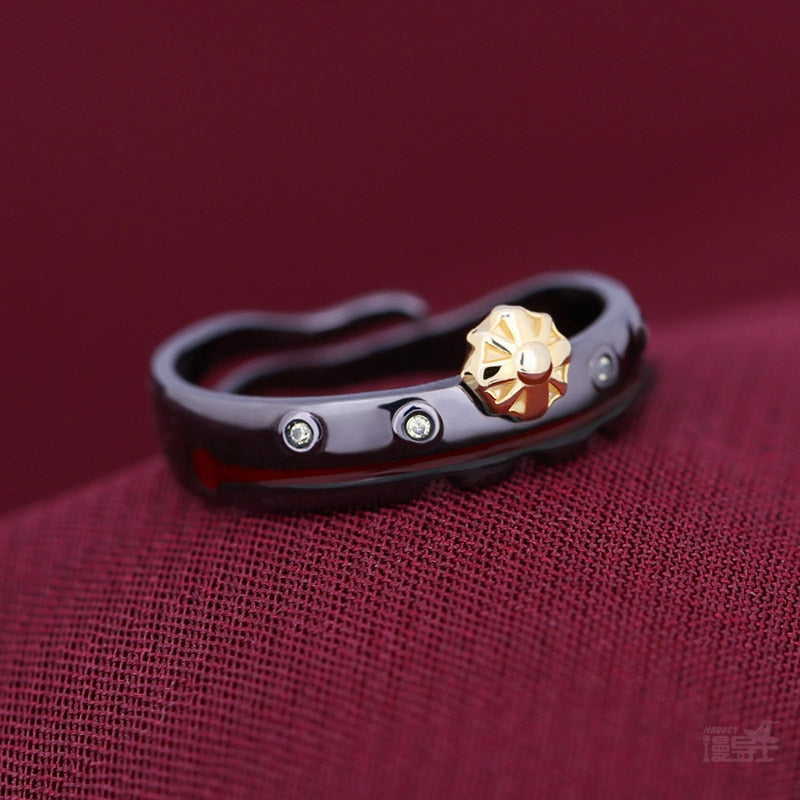 This ring captures the charm of Toilet-Bound Hanako-kun. Want more Hanako-kun merch? We’ve got it all—shop now and enjoy free shipping on everything!