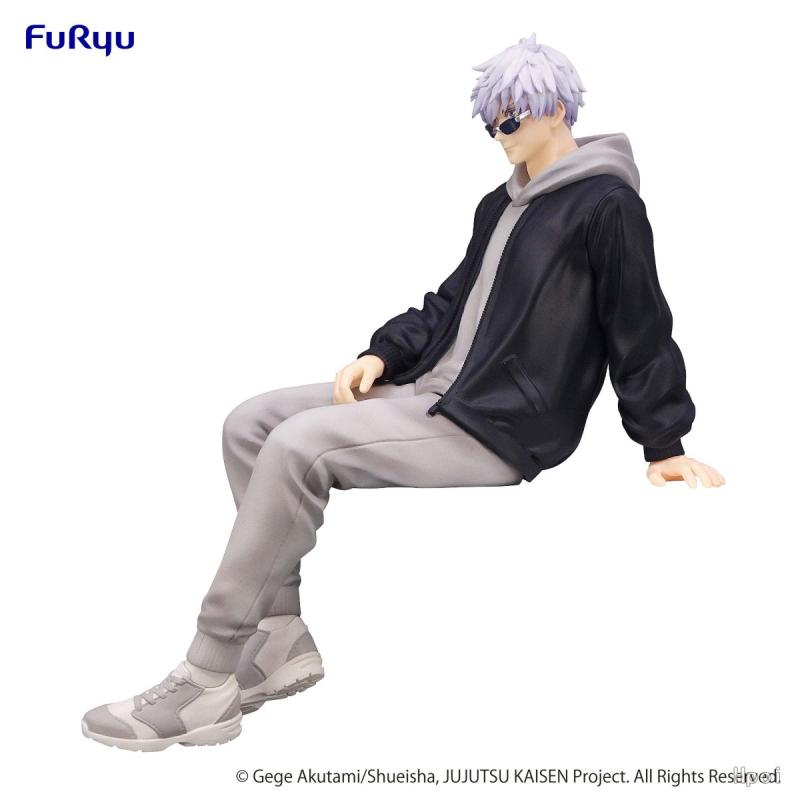This figurine captures the magic of Satoru Gojo. If you're looking for more Jujutsu Kaisen merch, we have it all! Check out our anime merch now—free shipping!