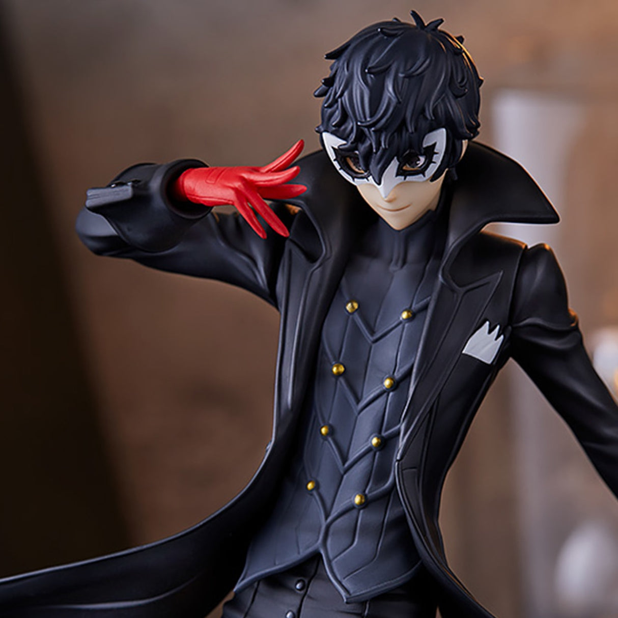 This figurine captures the magic of Ren Amamiya. If you're looking for more Persona 5 merch, we have it all! Check out our anime merch now—free shipping!