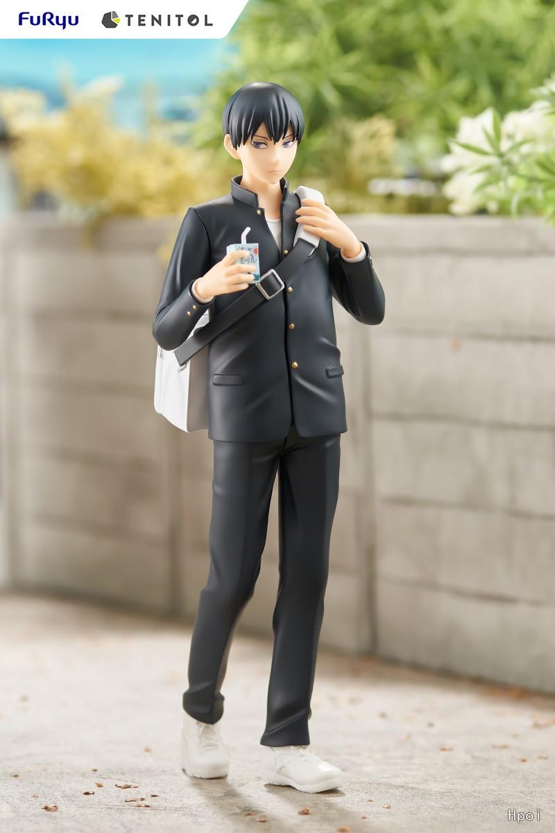 This figurine captures the magic of Tobio Kageyama. If you're looking for more Haikyuu!! merch, we have it all! Check out our anime merch now—free shipping!