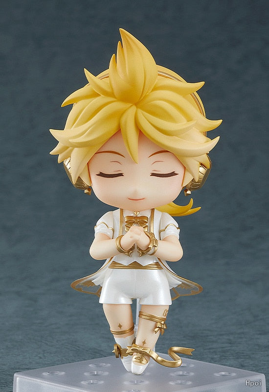 This figurine captures the magic of Kagamine Twins. If you're looking for more Vocaloid merch, we have it all! Check out our anime merch now—free shipping!