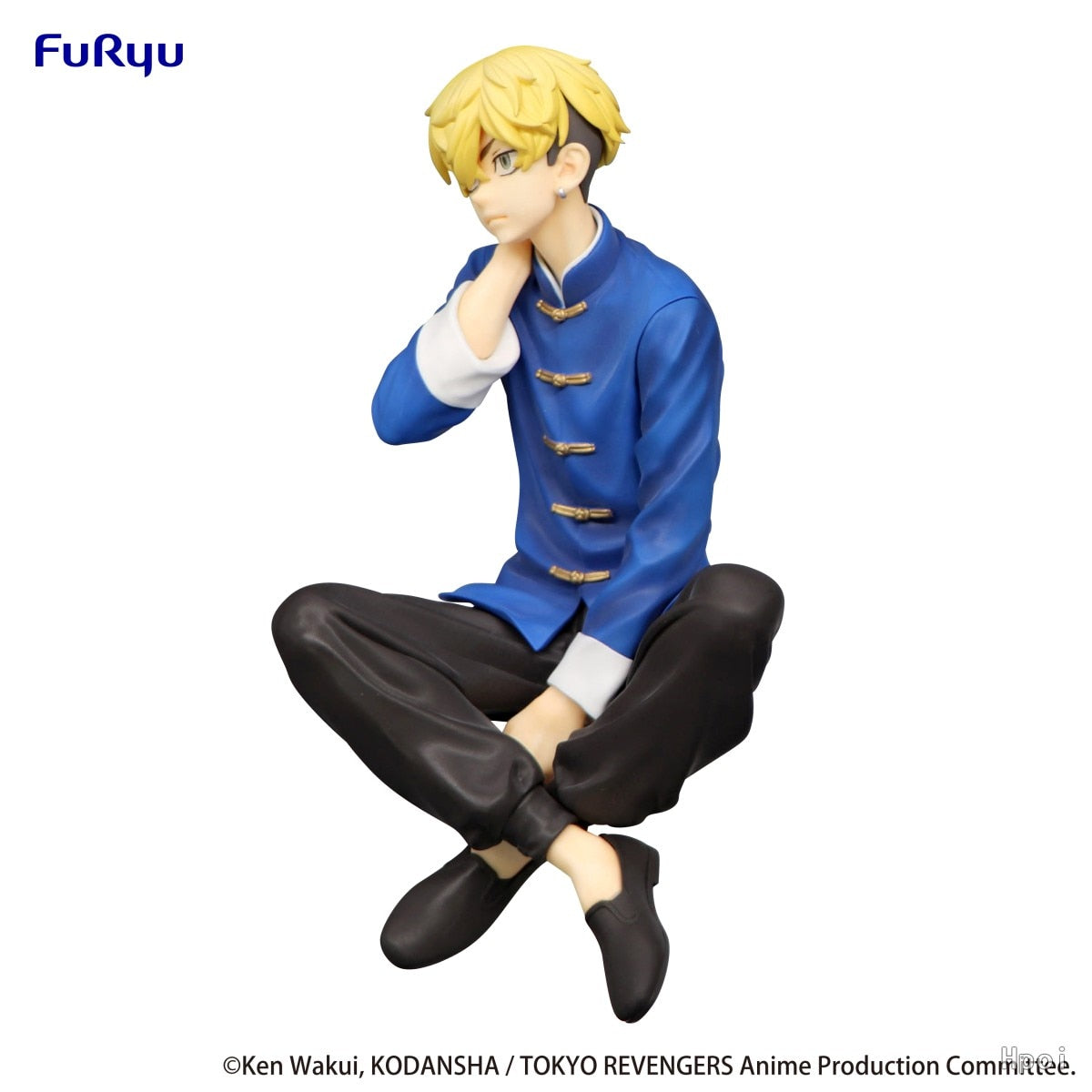 This figurine captures the magic of Chifuyu. If you're looking for more Tokyo Revengers merch, we have it all! Check out our anime merch now—free shipping!