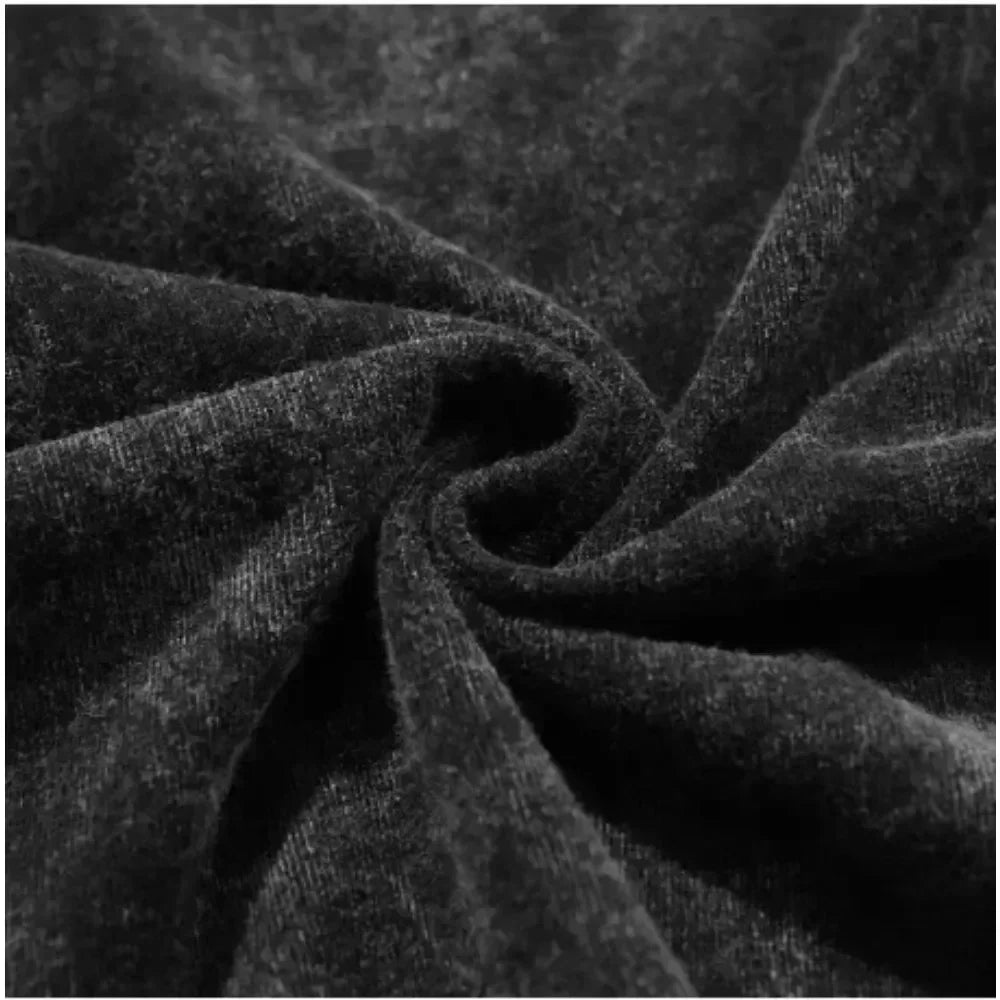 This tee captures the magic of Roronoa Zoro. If you're looking for more One Piece merch,we have it all! Check out our anime merch now—free shipping!