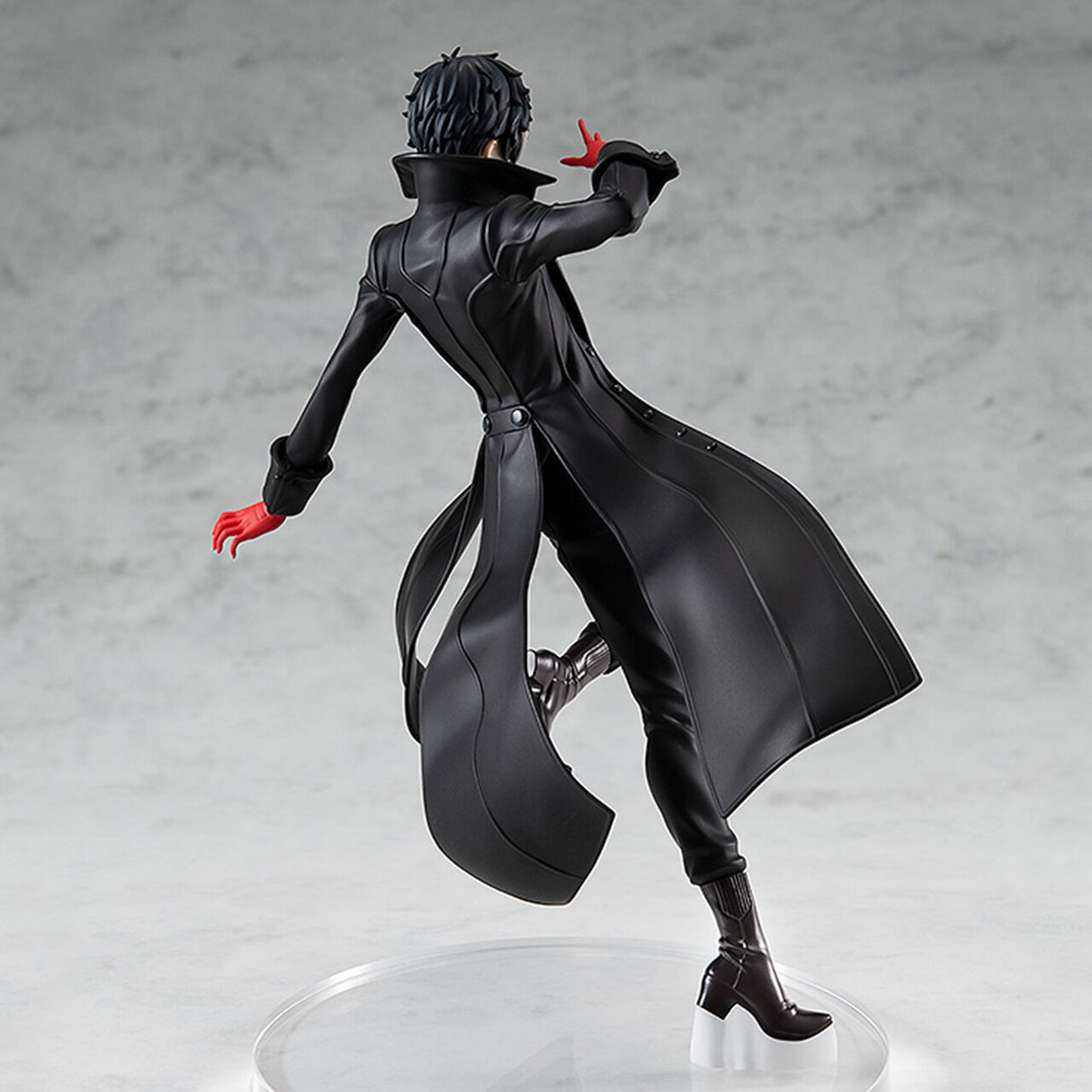 This figurine captures the magic of Ren Amamiya. If you're looking for more Persona 5 merch, we have it all! Check out our anime merch now—free shipping!