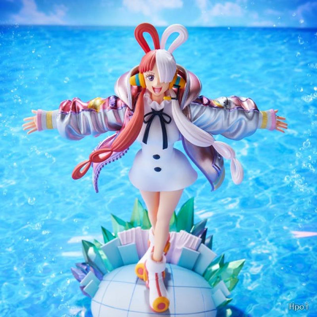 This figurine captures the magic of Uta. If you're looking for more One Piece merch, we have it all! Check out our anime merch now—free shipping!