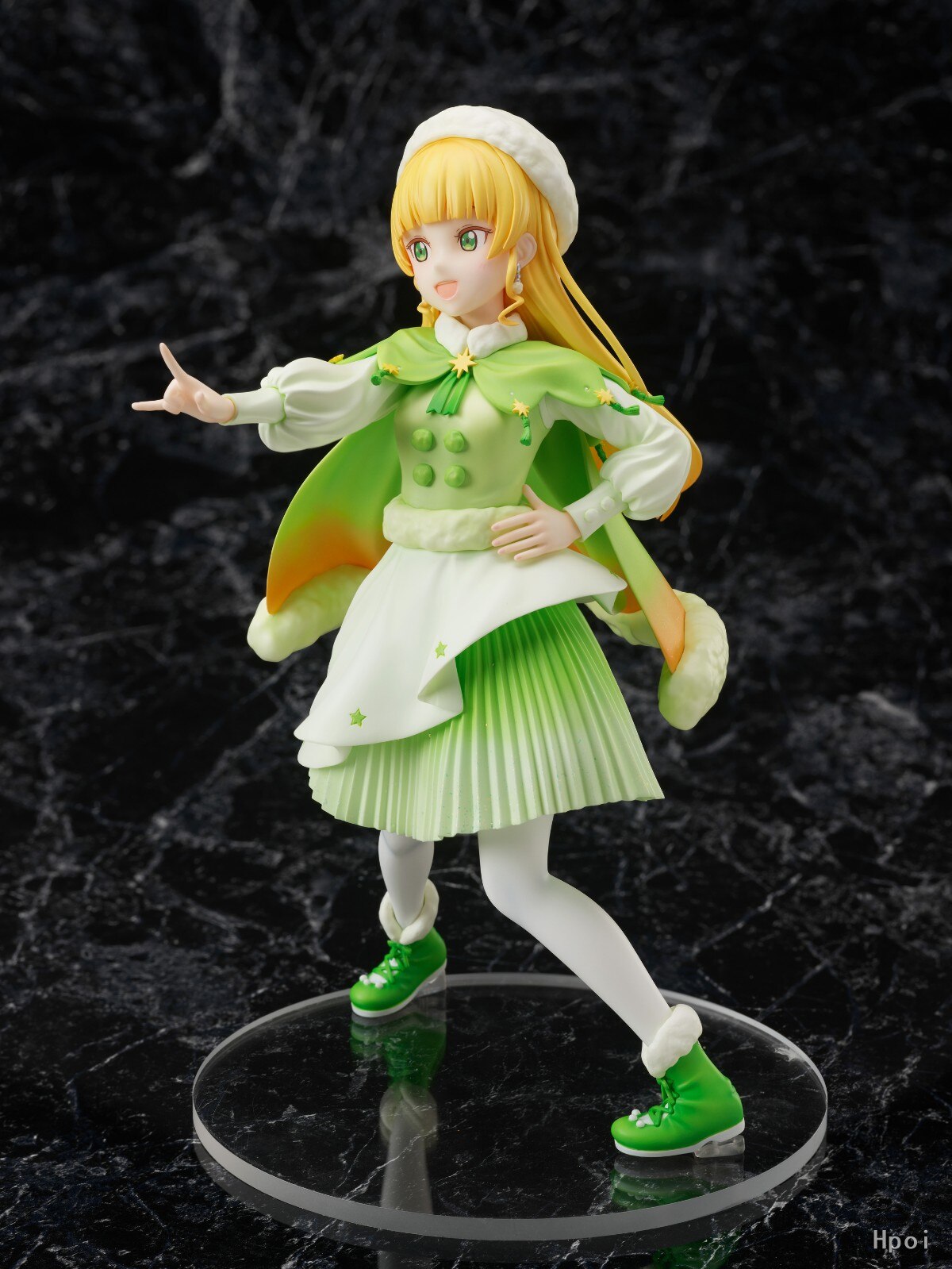 This figurines captures the magic of Chisato & Sumire. If you're looking for more Love Live merch, we have it all! Check out our anime merch now—free shipping!