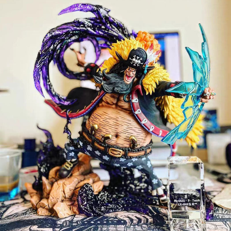 Marshall·D·Teach Blackbeard Figure