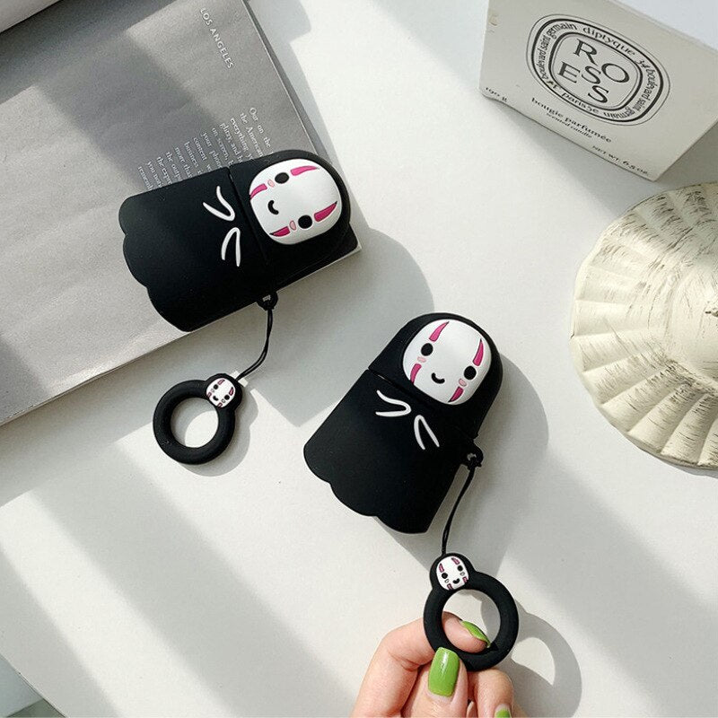 This airpods case captures the magic of No-Face. If you're looking for more Spirited Away merch, we have it all! Check out our anime merch now—free shipping!
