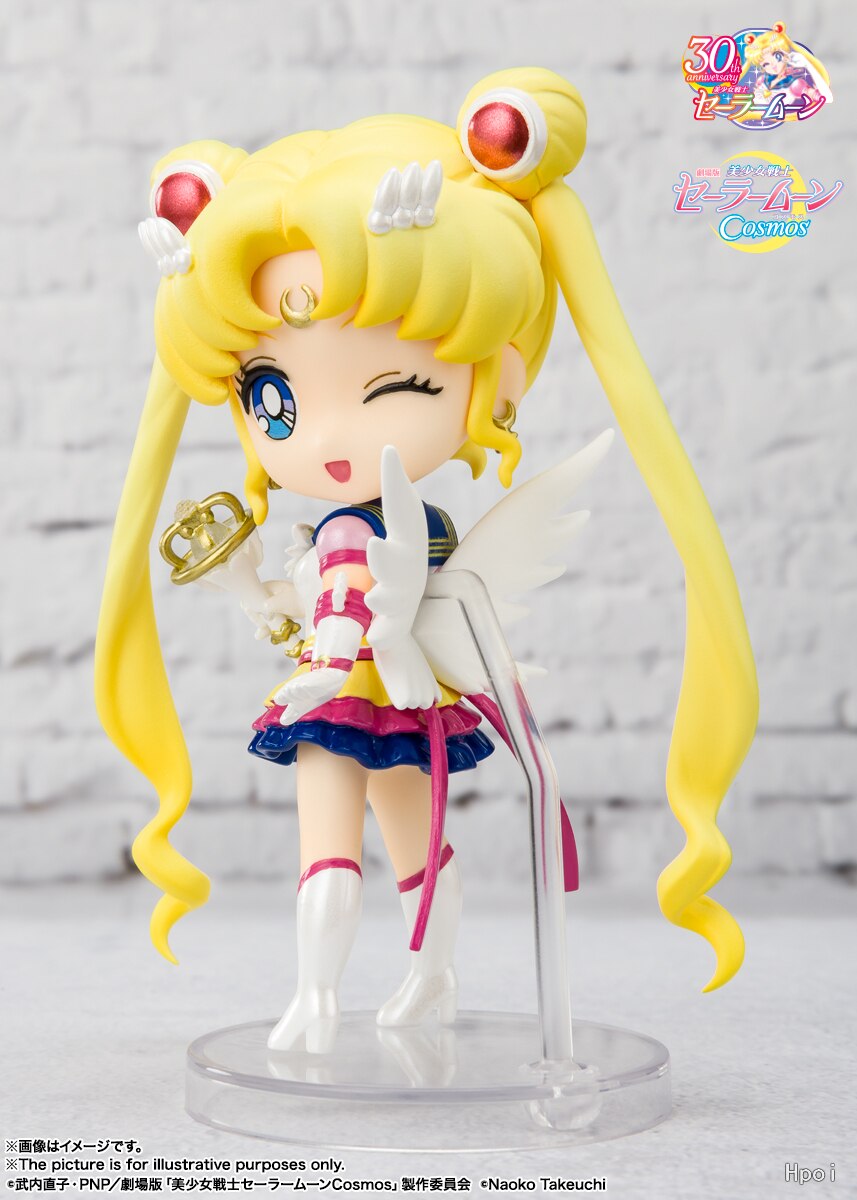 This figurine captures the magic of Usagi Tsukino. If you're looking for more Sailor Moon merch, we have it all! Check out our anime merch now—free shipping!