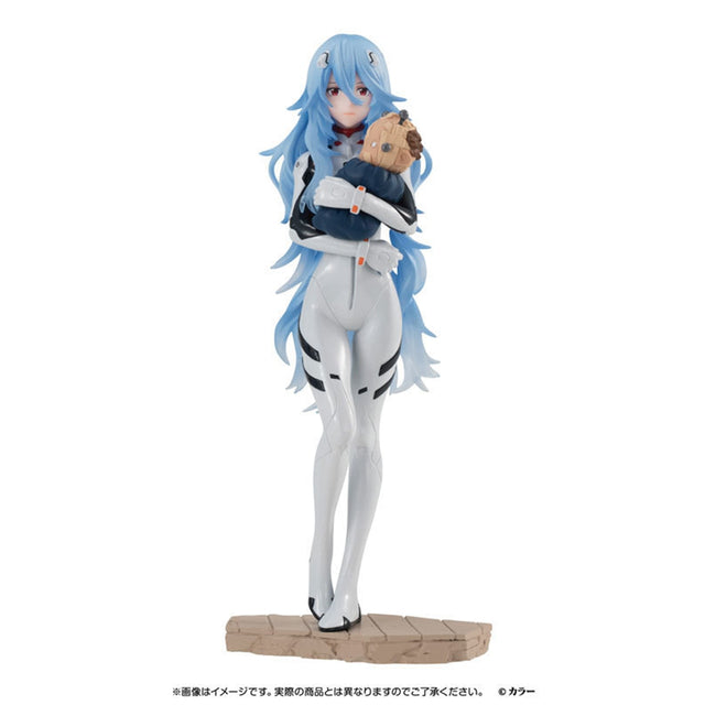 This figurine captures the magic of Ayanami & Suzuhara. If you're looking for more Neon merch, we have it all! Check out our anime merch now—free shipping!