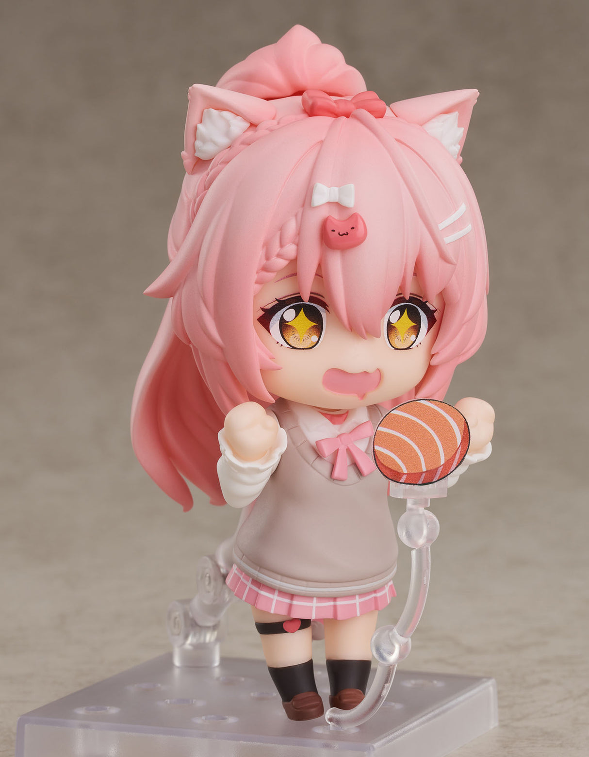 Hiiro's Mini Magic: VTuber Sensation Collectible Figure