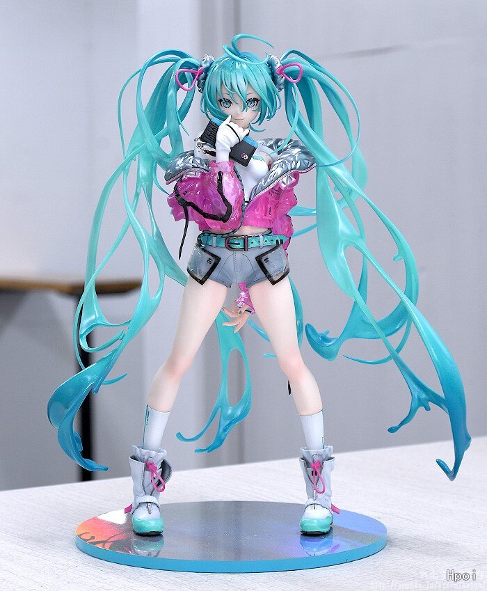 This figurine captures the magic of Hatsune Miku. If you're looking for more Hatsune Miku merch, we have it all! Check out our anime merch now—free shipping!