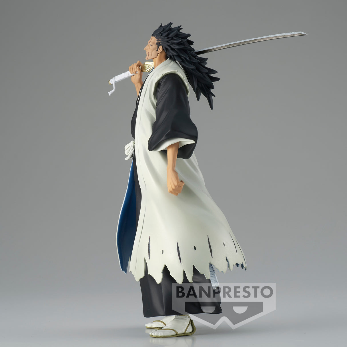 This figurine captures the magic of Kenpachi. If you're looking for more Bleach merch, we have it all! Check out our anime merch now—free shipping!