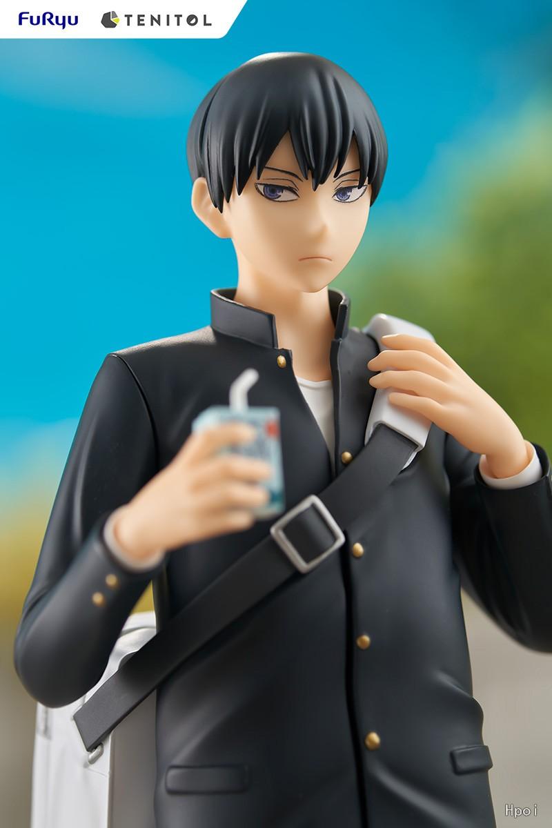 This figurine captures the magic of Tobio Kageyama. If you're looking for more Haikyuu!! merch, we have it all! Check out our anime merch now—free shipping!