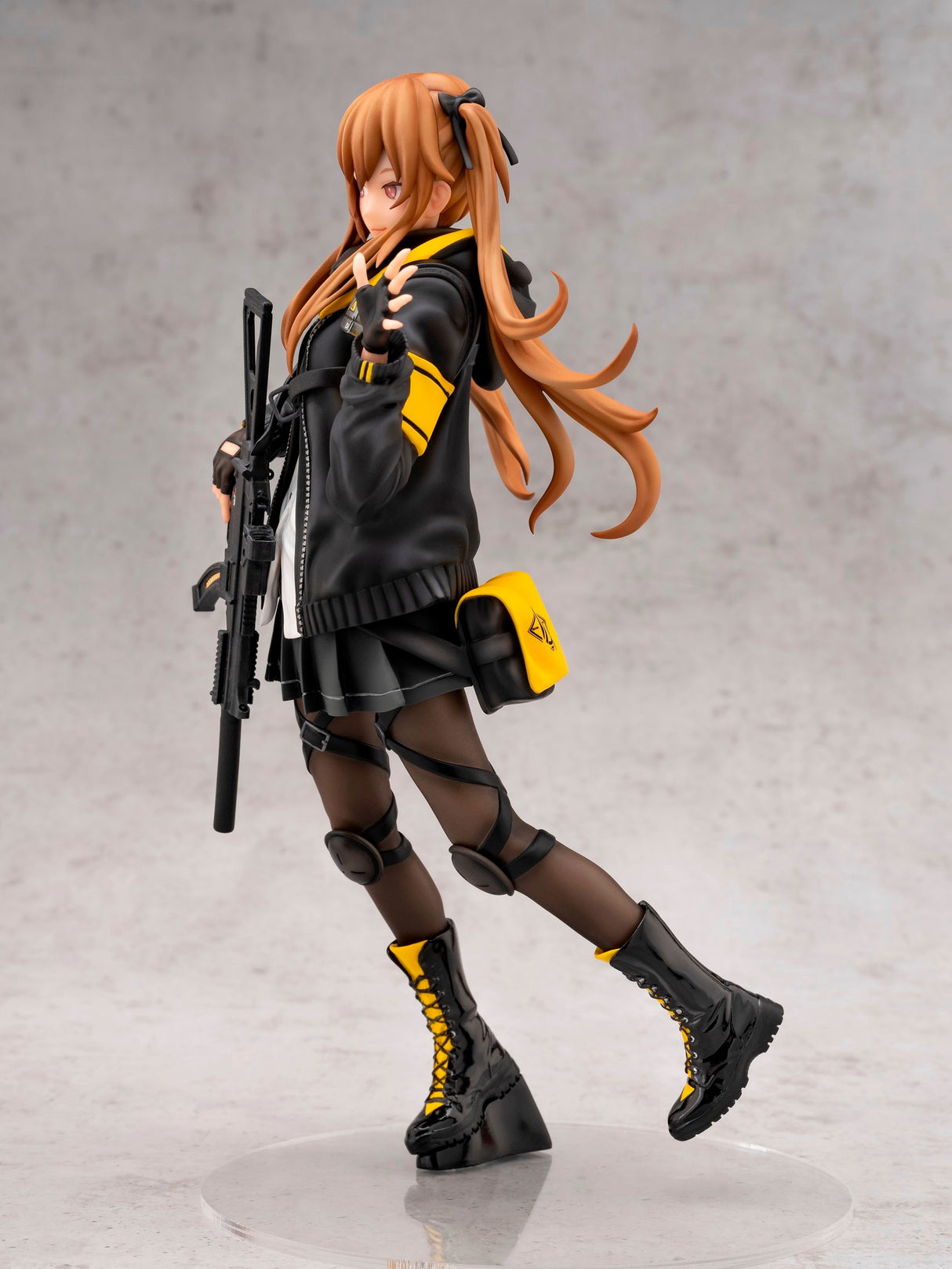 This figurine captures the magic of UMP9. If you're looking for more Girls's Frontline merch, we have it all! Check out our anime merch now—free shipping!