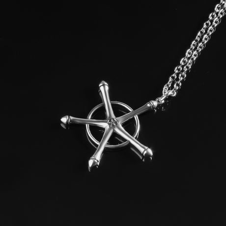 This necklace captures the magic of Bleach. If you're looking for more Bleach merch, we have it all! Check out our anime merch now—free shipping!