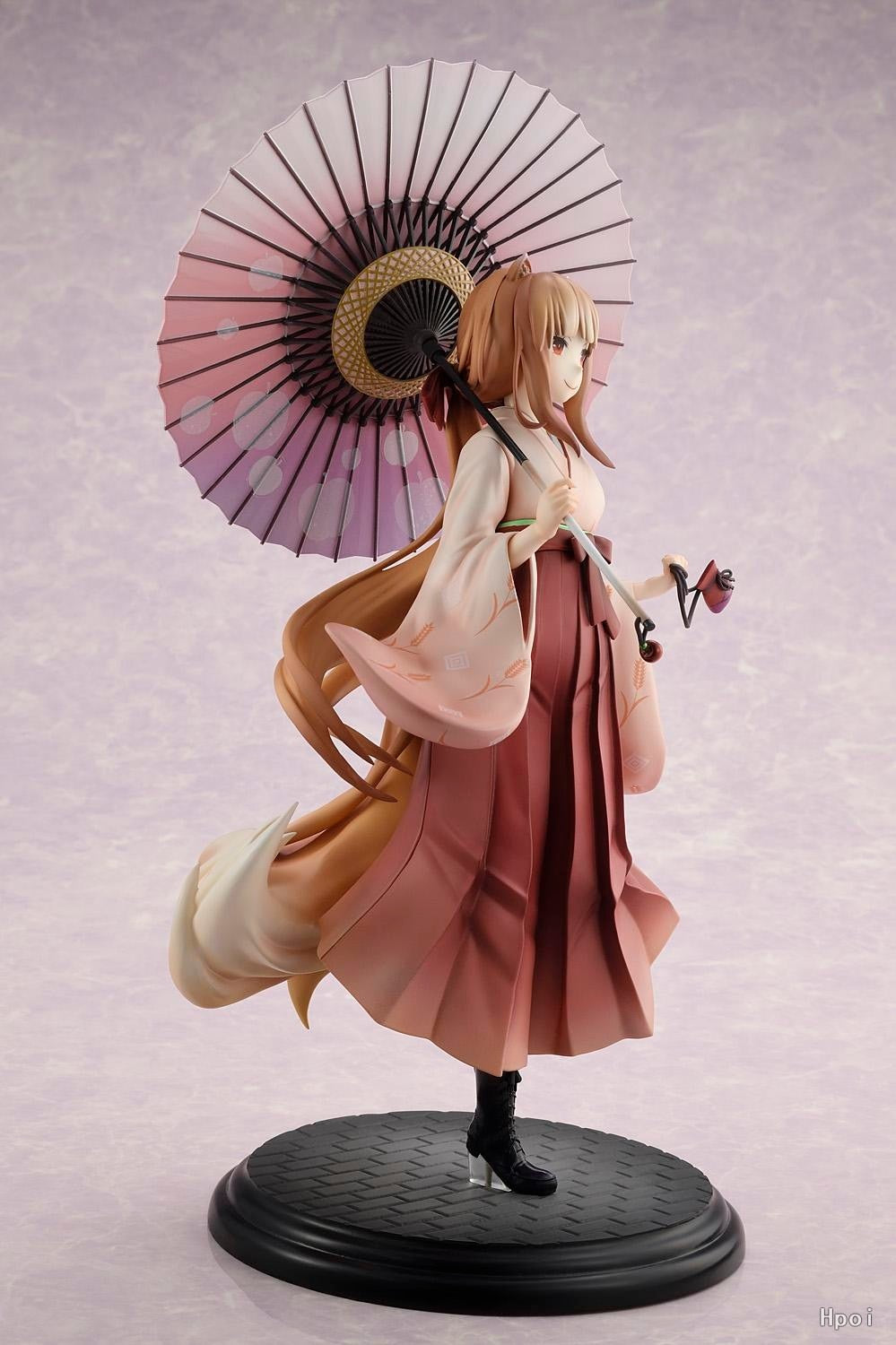 Limited Edition Holo Figure from Spice and Wolf