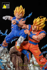 Super Two Goku vs Demonized Vegeta - 1/4 Global Limited Resin Figure