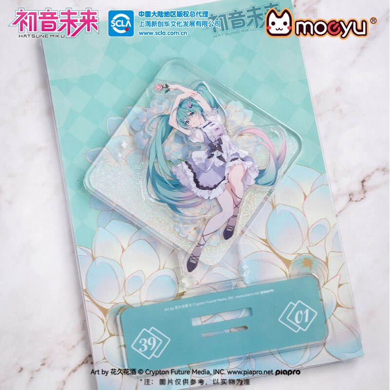 Hatsune Miku Quicksand Figure Stand - Sparkle Up Your Display!